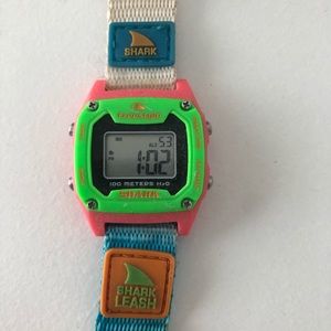 Freestyle USA Shark Clip Watch